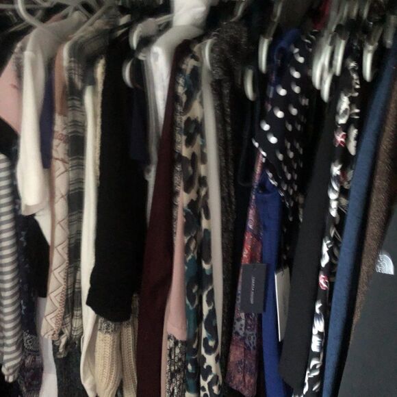 Mystery Clothing Lot Men’s & Women’s 30 Items - Picture 8 of 8